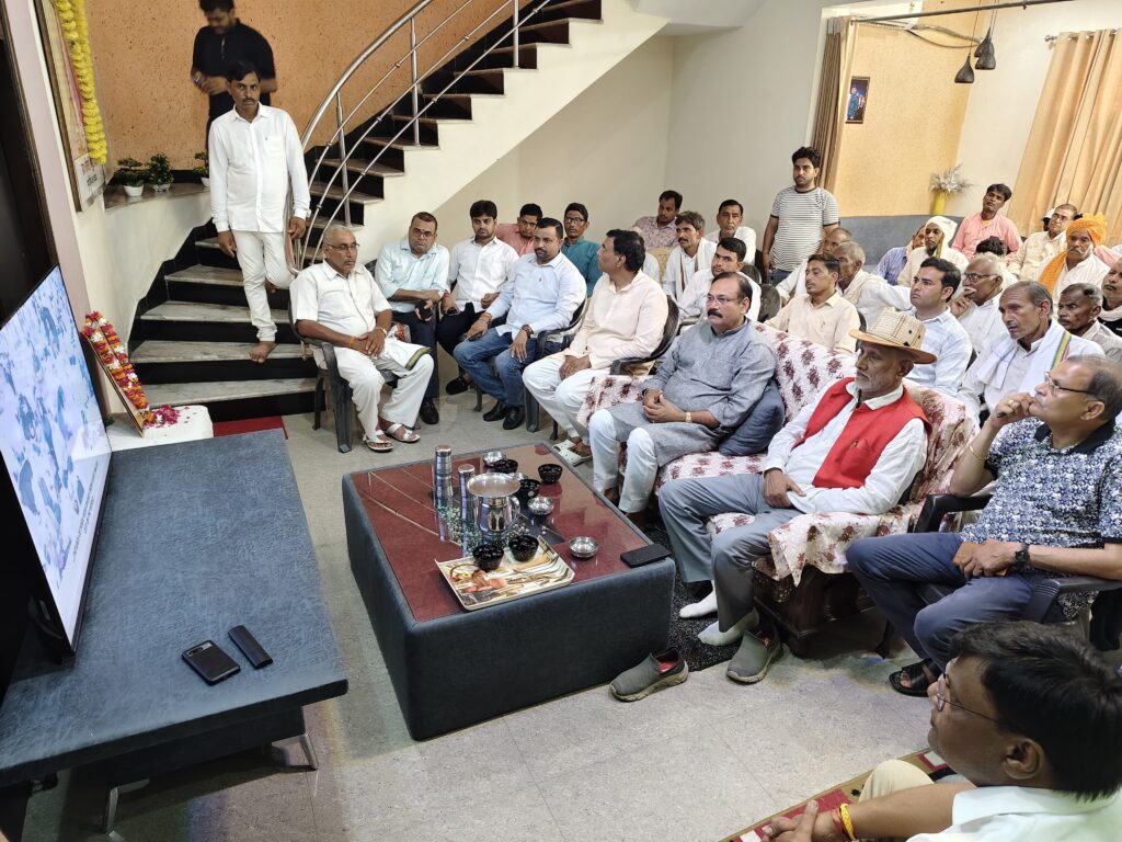 सांसद राजकुमार चाहर