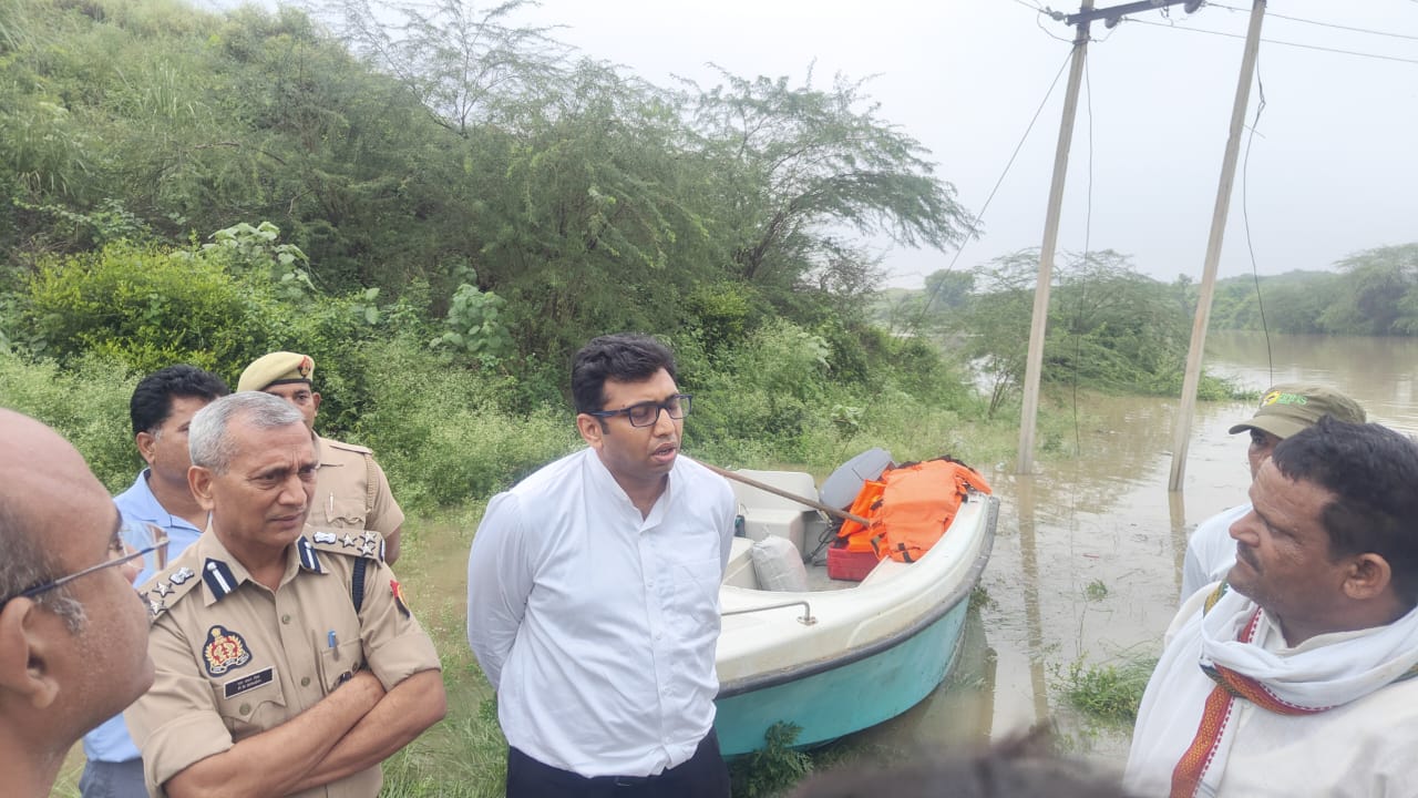 चंबल नदी, निरीक्षण