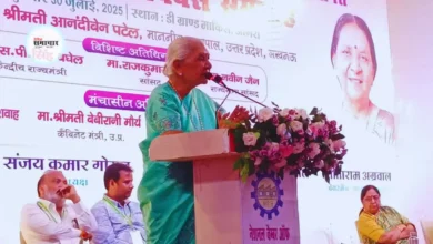 राज्यपाल, आनंदीबेन पटेल ने आगरा में पुस्तकालय का लोकार्पण