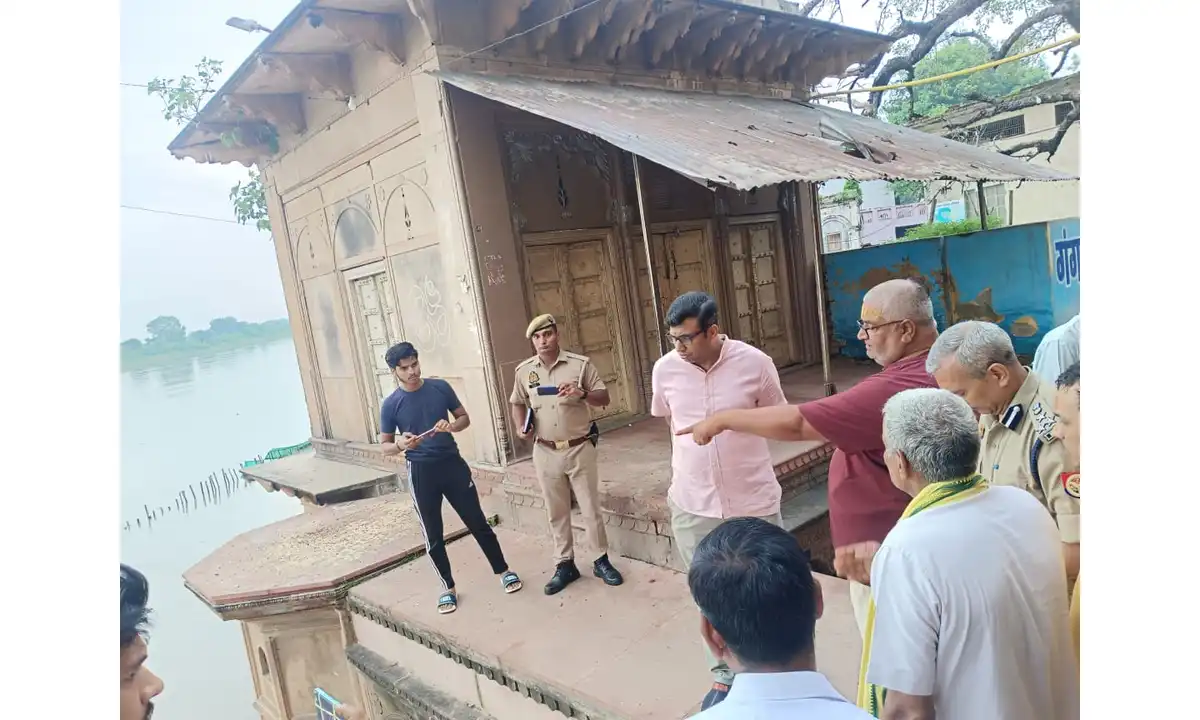 आगरा मंदिर सफाई व्यवस्था