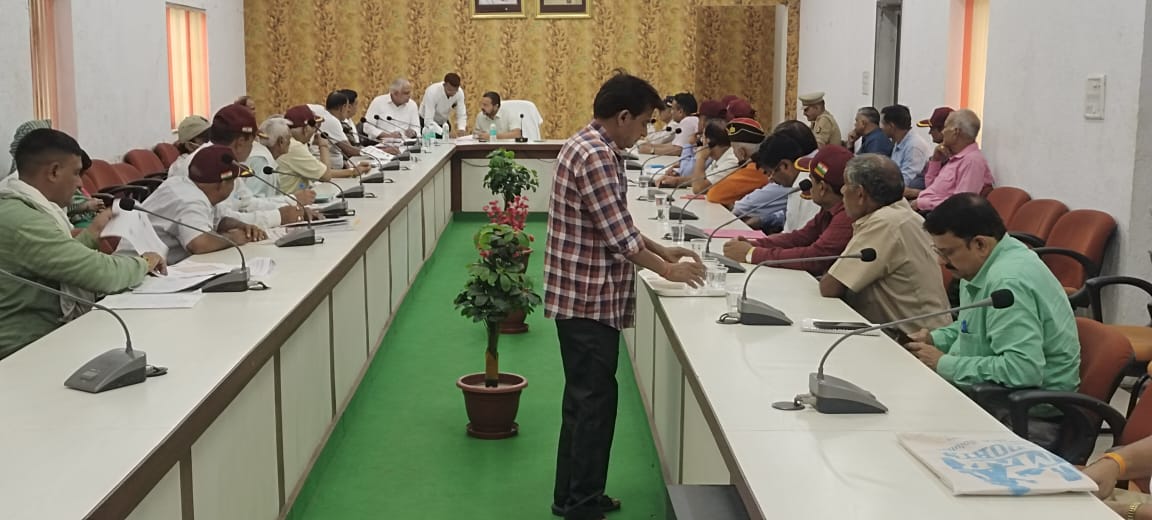 सैनिक
