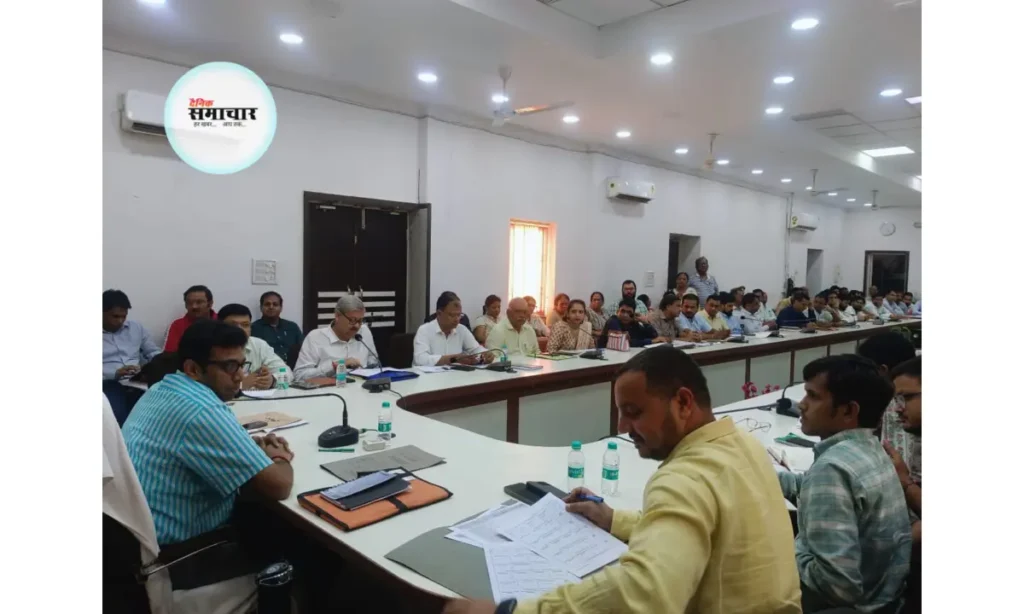 काकोरी शताब्दी समापन और हर घर तिरंगा की तैयारी काकोरी शताब्दी समापन, हर घर तिरंगा