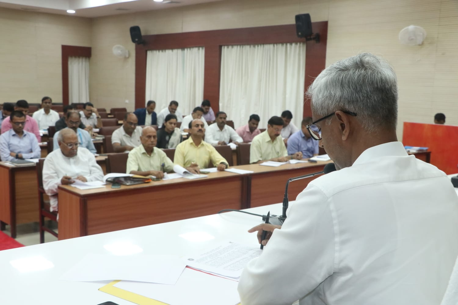 उद्योग बंधु समिति, मण्डलायुक्त शैलेन्द्र कुमार सिंह, निवेश