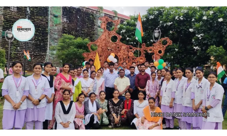 एस.एन. मेडिकल कॉलेज, तिरंगा यात्रा, देशभक्ति जोश, agra