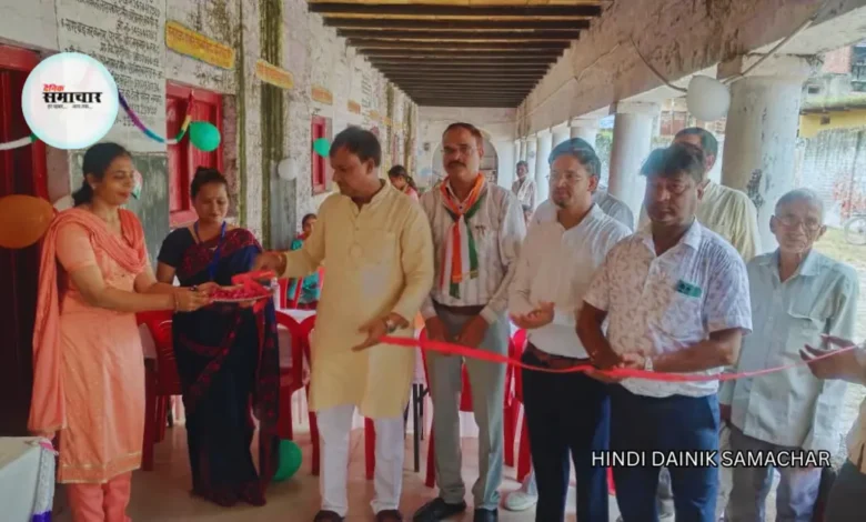 खेरागढ़ द्वितीय विद्यालय, पुस्तकालय, चेयरमैन सुधीर गर्ग