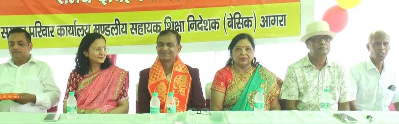 राजकुमार श्रीवास्तव, शिक्षा विभाग