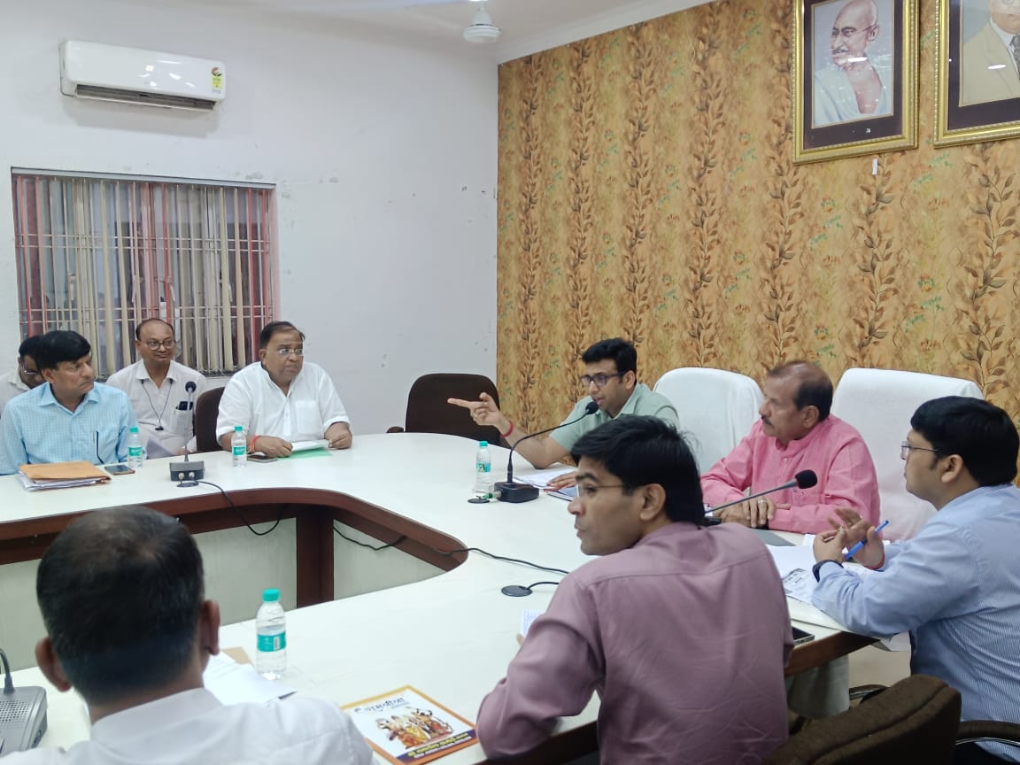 श्री रामलीला महोत्सव, रामलीला, जिलाधिकारी अरविंद मल्लप्पा बंगारी