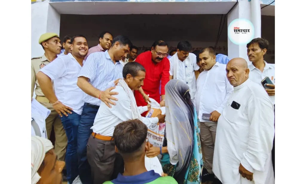 सांसद राजकुमार चाहर का चम्बल क्षेत्रों का निरीक्षण सांसद राजकुमार चाहर का, चम्बल, क्षेत्रों का निरीक्षण