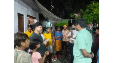 यमुना नदी जलस्तर आगरा, बाढ़ से प्रभावित गांव आगरा, डीएम अरविंद मल्लप्पा बंगारी समाचार, कैलाश घाट निरीक्षण, आगरा बाढ़ राहत शिविर