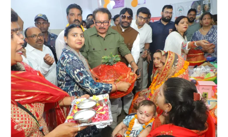 एसपी सिंह बघेल, पीएम मोदी 75वां जन्मदिन, स्वस्थ नारी सशक्त परिवार अभियान, आगरा स्वास्थ्य शिविर, पोषण पोटली वितरण, रक्तदान शिविर आगरा, टीबी मुक्त भारत अभियान, पोषण माह 2025, सेवा पखवाड़ा 2025, नरेंद्र मोदी जन्मदिन सेवा पर्व