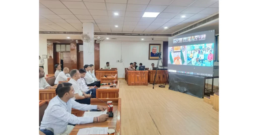 विकसित उत्तर प्रदेश@2047, योगी आदित्यनाथ महा अभियान, मुख्यमंत्री संवाद नगर निकाय, यूपी विकास विजन डॉक्यूमेंट, विकसित भारत-उत्तर प्रदेश पुस्तिका, यूपी 2047 लक्ष्य, यूपी नगर निकाय योजना, यूपी इंफ्रास्ट्रक्चर विकास, योगी आदित्यनाथ यूपी विकास, उत्तर प्रदेश 2047 समृद्धि पर्व