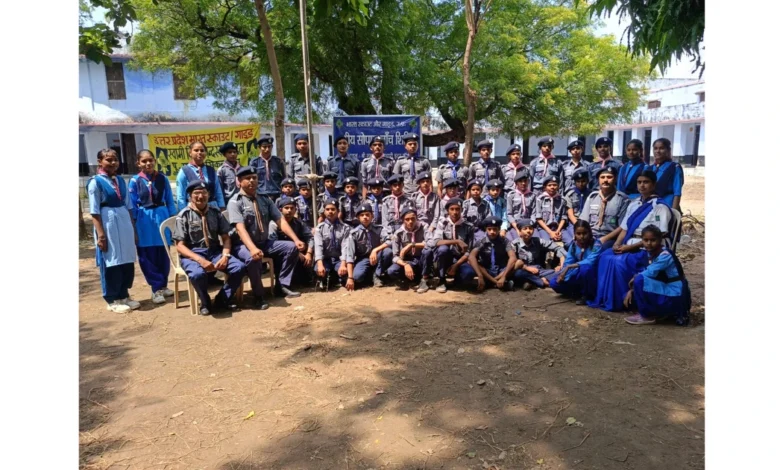 तृतीय सोपान स्काउट जांच शिविर, तृतीय सोपान स्काउट शिविर, स्काउट एंड गाइड आगरा, महात्मा दुधाधारी इंटर कॉलेज, स्काउटिंग गतिविधियाँ, गांठ बंधन प्रशिक्षण, टेंट लगाना स्काउट्स, बीपी6 स्काउट, स्काउट शिविर समापन, आगरा स्काउटिंग न्यूज, स्काउट शिविर 2025