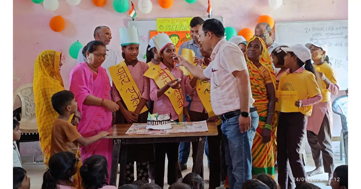 मीना मंच, मीना जन्मदिवस, बालिका शिक्षा फतेहाबाद, महिला सशक्तिकरण आगरा, फतेहाबाद स्कूल कार्यक्रम, ग्रामीण बालिका शिक्षा, बालिका नेतृत्व विकास, शिक्षा में लिंग समानता, बालिका जागरूकता कार्यक्रम, मीना मंच गतिविधियां