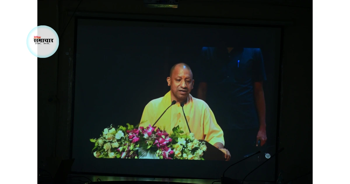 आगरा अनुदेशक नियुक्ति पत्र, अनुदेशक नियुक्ति 2025, योगी आदित्यनाथ नियुक्ति पत्र वितरण, योगेंद्र उपाध्याय आगरा, पुरुषोत्तम खंडेलवाल विधायक, आगरा नियुक्ति समाचार, उत्तर प्रदेश अनुदेशक भर्ती 2025