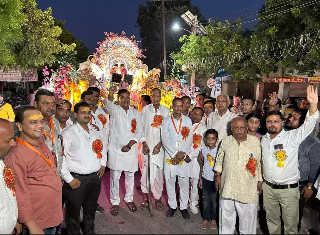 महाराजा अग्रसेन जयंती 2025, खेरागढ़ शोभायात्रा, अग्रवाल समाज कार्यक्रम, भजन-कीर्तन, झांकियां, सामाजिक जागरूकता, सांस्कृतिक उत्सव आगरा, अग्रसेन जी का जीवन, अग्रवाल सेवा समिति, भारत में धार्मिक आयोजन