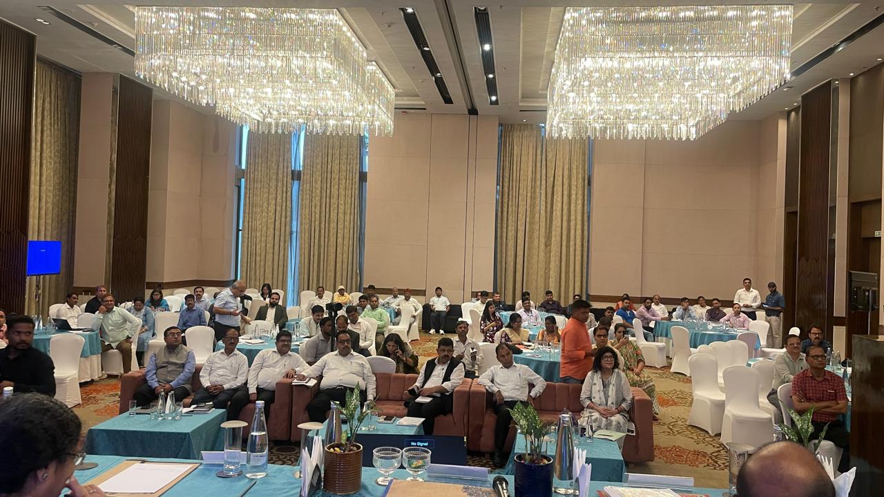 राष्ट्रीय कार्यशाला आगरा, प्रो एसपी सिंह बघेल, वैक्सीन कोल्ड चेन प्रबंधन, संचार रणनीति, पशुपालन और डेयरी विभाग, UNDP भारत, एमओयू हस्ताक्षर, आगरा समाचार