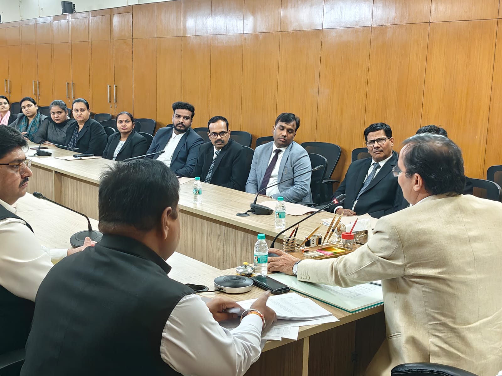 राष्ट्रीय लोक अदालत आगरा, आगरा समाचार, जिला विधिक सेवा प्राधिकरण, सस्ता और त्वरित न्याय, लोक अदालत 2025