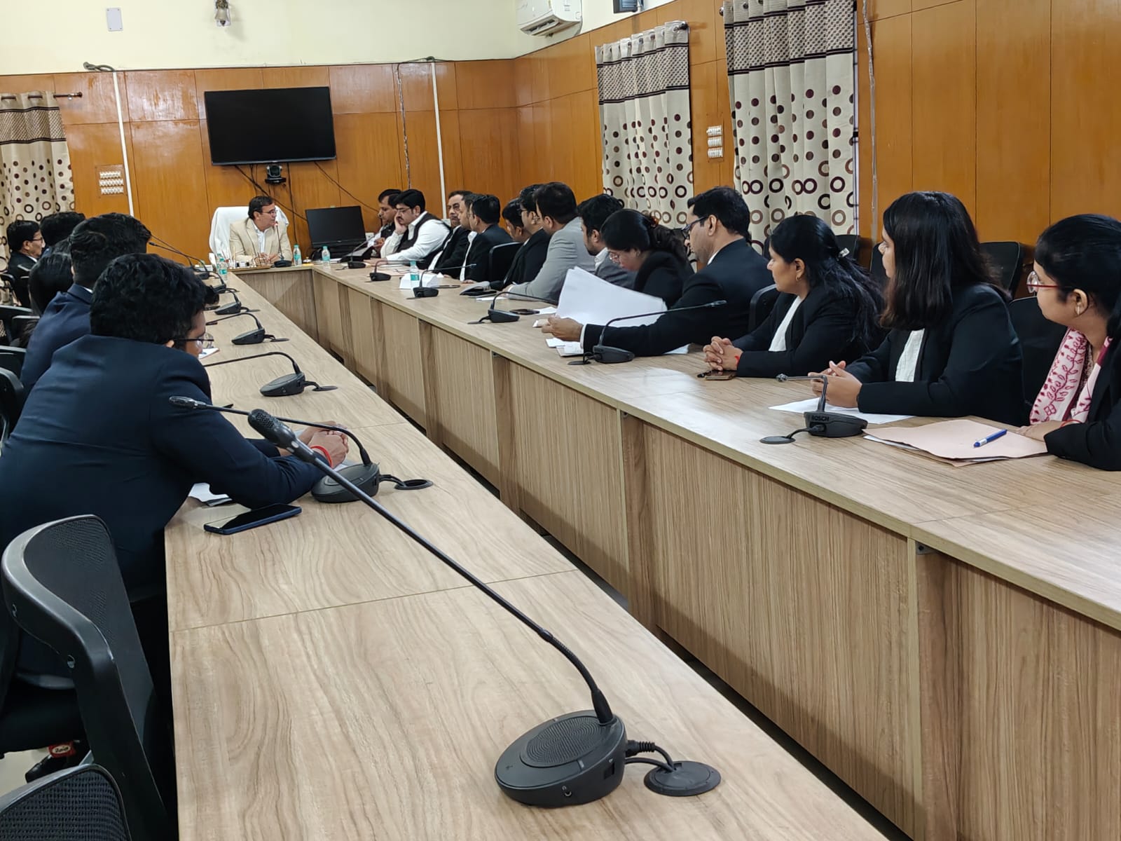 राष्ट्रीय लोक अदालत आगरा, आगरा समाचार, जिला विधिक सेवा प्राधिकरण, सस्ता और त्वरित न्याय, लोक अदालत 2025