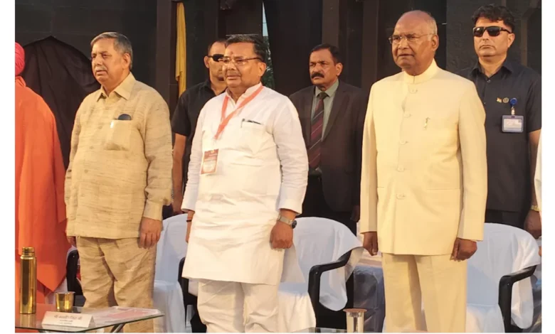 जाणता राजा महा नाट्य आगरा, शिवाजी महाराज डिजिटल म्यूजियम, रामनाथ कोविंद आगरा दौरा, जयवीर सिंह पर्यटन मंत्री, आगरा पर्यटन योजनाएँ 2025, बटेश्वर शिव मंदिर विकास, आगरा सांस्कृतिक समाचार, शिवाजी महाराज कैद आगरा