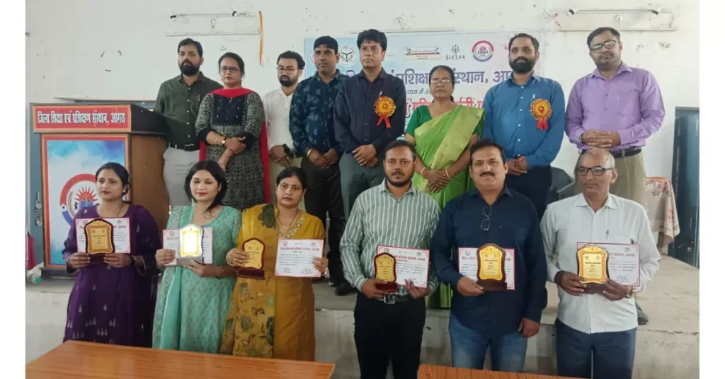 DIET आगरा, गणित टीएलएम प्रदर्शनी, टीएलएम मॉडल्स, शिक्षकों का नवाचार, बेसिक शिक्षा आगरा, माध्यमिक शिक्षा आगरा, पुष्पा कुमारी डायट, यशपाल सिंह डायट, सत्यपाल सिंह टीएलएम, सोनाक्षी टीएलएम, agra education news, teachers creativity, math tlm india, tlm exhibition up, educational innovation india, student centered learning, math teaching aids, agra news hindi, education events 2025