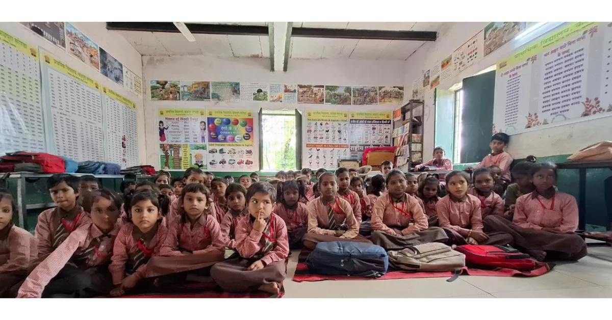 अंतरराष्ट्रीय बालिका दिवस 2025, बालिका दिवस पर कार्यक्रम, खेरागढ़ समाचार, आगरा शिक्षा समाचार, छात्रा प्रधानाध्यापिका लक्ष्मी, बेटी बचाओ बेटी पढ़ाओ, बालिका सशक्तिकरण, girl child empowerment, girls leadership theme 2025, international day of girl child history, mission shakti up, UP school news, women empowerment india, inspirational stories of girls, beti padhao campaign