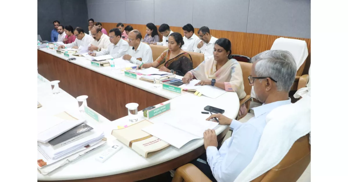 आगरा विकास प्राधिकरण, आगरा बोर्ड बैठक 2025, Shailendra Kumar Singh, इनर रिंग रोड आगरा, अटलपुरम योजना, शास्त्रीपुरम हाईट्स, ताजनगरी योजना, आगरा टाउनशिप परियोजना, एडीए बैठक निर्णय, आगरा निर्माण योजनाएं, Agra Development Authority, Agra Urban Planning, Agra Infrastructure Update, Agra Real Estate News, Agra Civic Development, Agra Ward Reorganization, Agra Land Acquisition, Agra Cultural Programs, Agra Housing Scheme, Agra Municipal News, Agra Board Meeting Updates, Agra Urban Projects, Agra Master Plan, Agra Town Planning, Agra Citizen Services, Agra Road Development