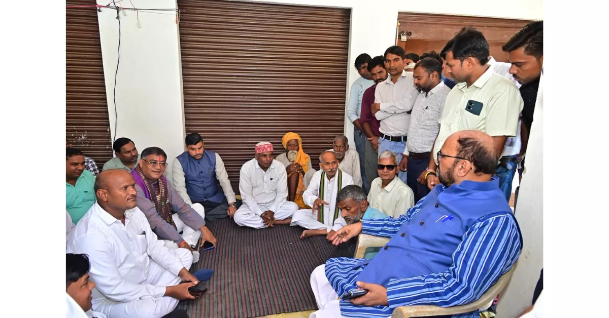 खेरागढ़ हादसा, कुसियापुर हादसा, मूर्ति विसर्जन दुर्घटना, बीएल वर्मा, योगेंद्र उपाध्याय, आगरा न्यूज़, खेरागढ़ न्यूज़, आगरा हादसा, खेरागढ़ श्रद्धांजलि, मूर्ति विसर्जन हादसा, यूपी सरकार, आगरा अपडेट्स, dainik samachar, latest uttar pradesh news