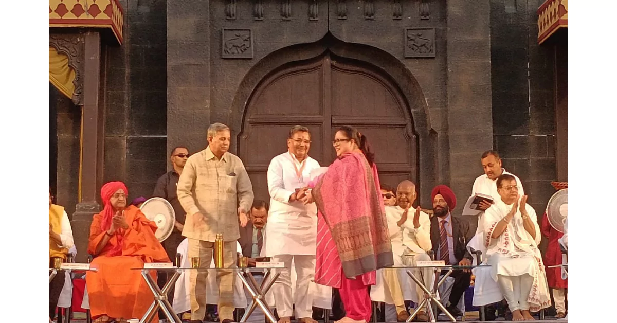 जाणता राजा महा नाट्य आगरा, शिवाजी महाराज डिजिटल म्यूजियम, रामनाथ कोविंद आगरा दौरा, जयवीर सिंह पर्यटन मंत्री, आगरा पर्यटन योजनाएँ 2025, बटेश्वर शिव मंदिर विकास, आगरा सांस्कृतिक समाचार, शिवाजी महाराज कैद आगरा