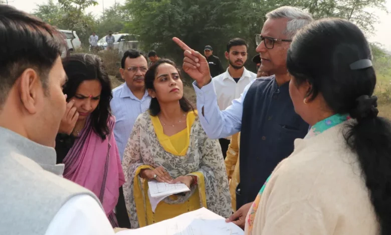 एडीए प्रोजेक्ट्स, आगरा विकास प्राधिकरण, अटलपुरम टाउनशिप, मंडलायुक्त निरीक्षण आगरा समाचार, शमशाबाद फ्लाईओवर ब्यूटीफिकेशन, इनर रिंग रोड आगरा विकास, ADA प्रोजेक्ट समयसीमा, आगरा यातायात सुधार परियोजना