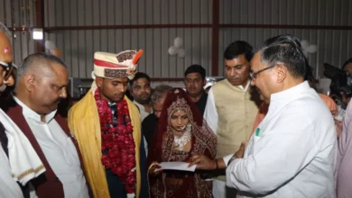 आगरा में मंत्री जयवीर सिंह ने 25 बेटियों के सर्वधर्म सामूहिक विवाह में दिया आशीर्वाद