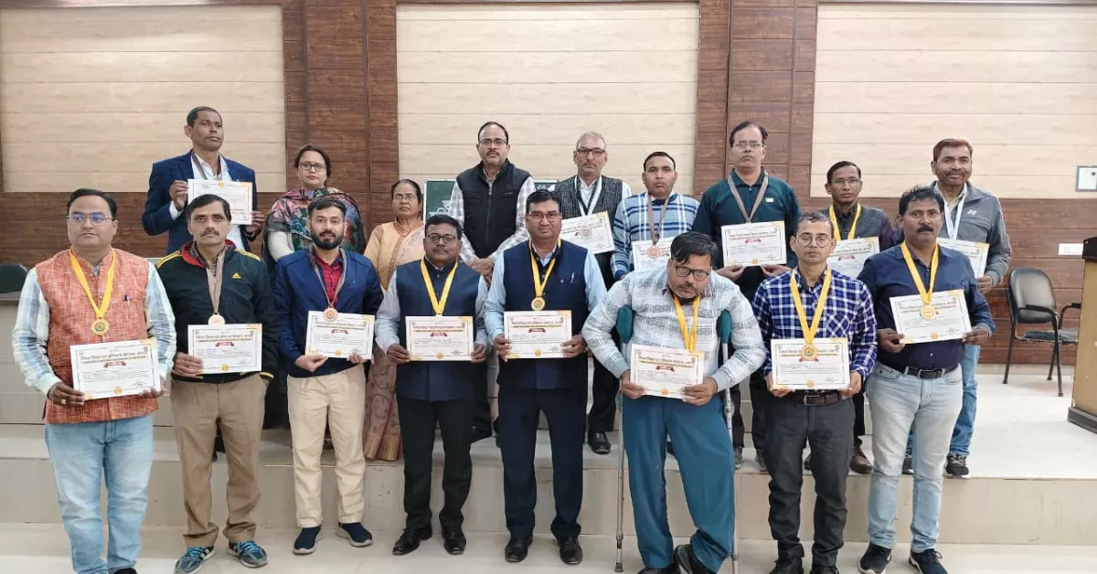 एनएमएमएस परीक्षा 2025, DIET आगरा, शिक्षक सम्मान समारोह, परिषदीय विद्यालय, शिक्षा समाचार उत्तर प्रदेश, छात्रवृत्ति योजना, आगरा शिक्षा खबरें, सरकारी स्कूल उपलब्धि