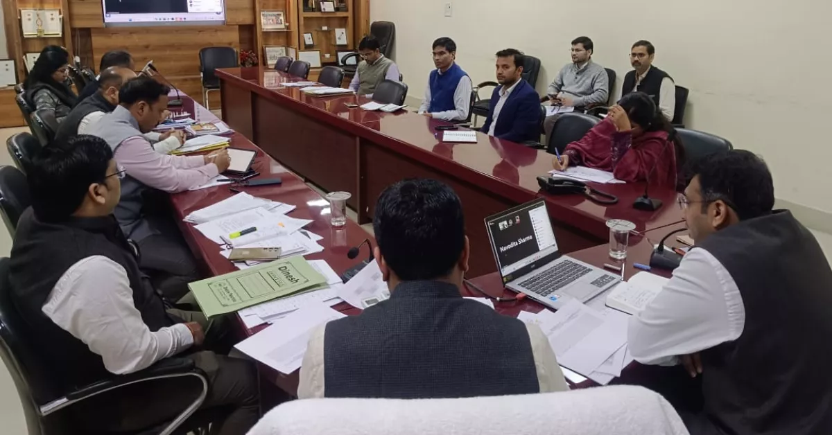 आगरा चुनाव अपडेट, SIR 2026 अभियान, DM आगरा निरीक्षण, मतदाता सूची संशोधन, निर्वाचन समाचार आगरा, मतदान जागरूकता, BLO कार्य समीक्षा, voters list update Hindi, स्मार्ट सिटी आगरा अपडेट, मतदाता पंजीकरण उत्तर प्रदेश