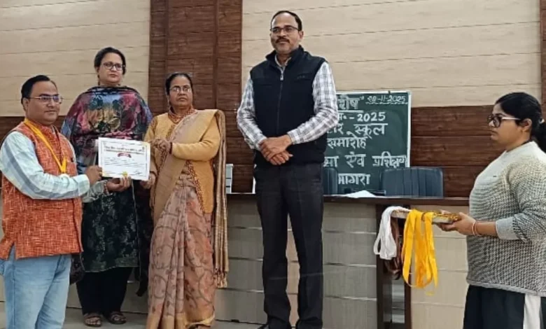 अनिल कुमार फतेहाबाद, स्टार ऑफ द ब्लॉक सम्मान, DIET आगरा पुरस्कार, NMMS शिक्षक प्रेरणा, शिक्षा समाचार आगरा, फतेहाबाद शिक्षा उपलब्धि, परिषदीय विद्यालय सम्मान, सरकारी शिक्षक सफलता कहानी, शिक्षा जगत समाचार, NMMS रजिस्ट्रेशन आगरा