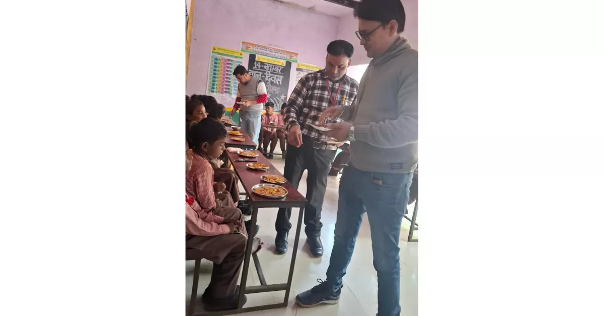 बाल दिवस 2025, चाचा नेहरू, खेरागढ़ स्कूल कार्यक्रम, बाल मेला, बाल दिवस प्रतियोगिता, ARP सौरभ शर्मा, प्राथमिक विद्यालय कछपुरा, 14 नवंबर भारत, शिक्षा समाचार आगरा, बाल दिवस आयोजन