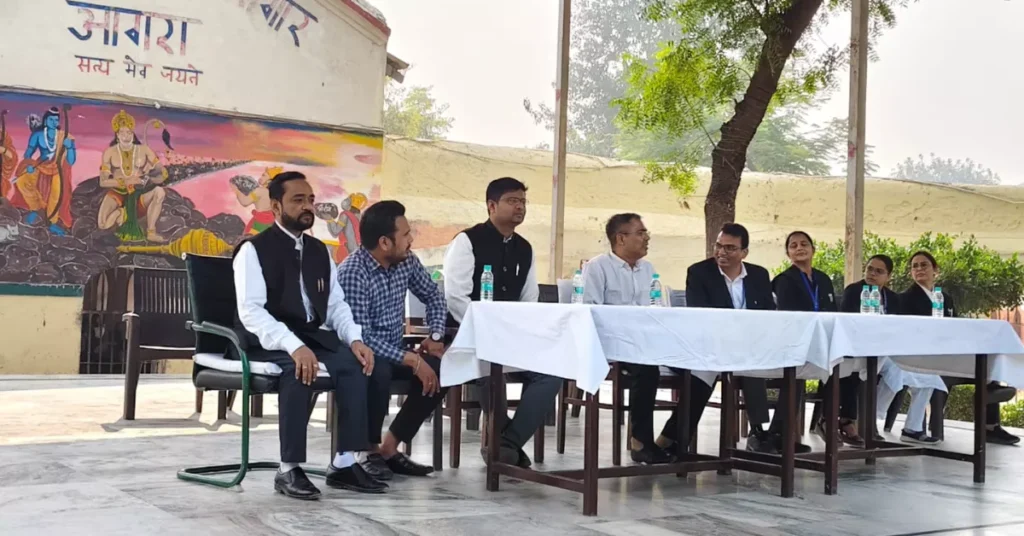 विधिक सेवा दिवस, आगरा विधिक जागरूकता शिविर, जिला विधिक सेवा प्राधिकरण आगरा, legal services authority UP, free legal aid India, prisoners legal rights India, judicial awareness camp UP, legal rights for inmates, legal aid defense system India, Agra legal news