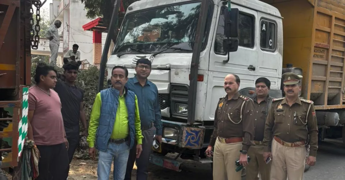 अवैध खनन आगरा, ओवरलोडिंग अभियान, DM अरविंद मल्लप्पा बंगारी कार्रवाई, HSRP चालान आगरा, वाहनों की चेकिंग, संयुक्त टास्क फोर्स आगरा, खनन विभाग न्यूज़, अवैध परिवहन रोकथाम