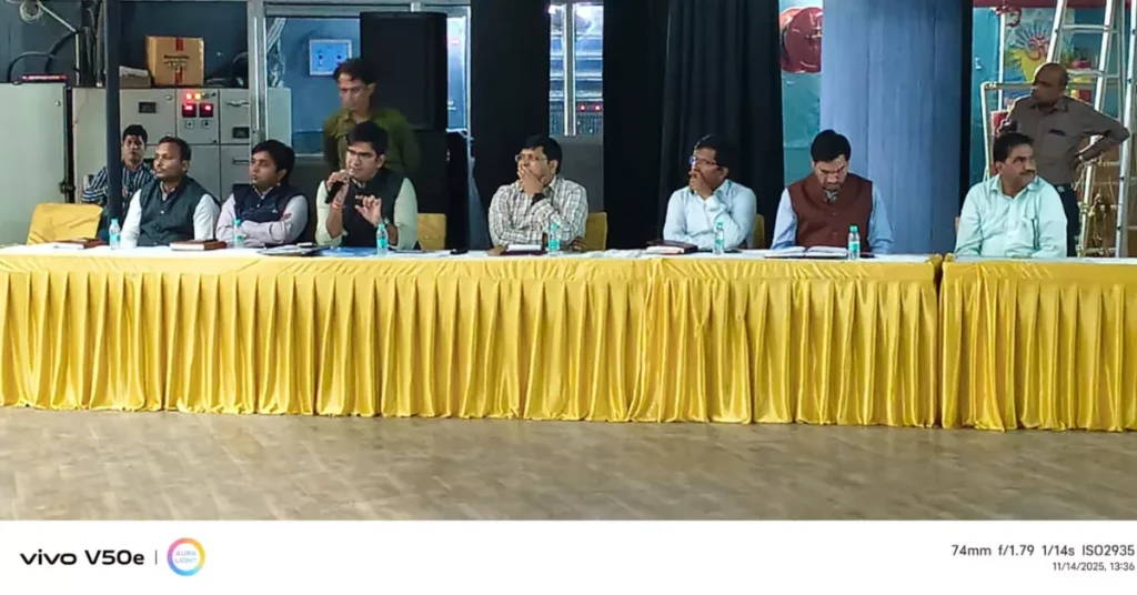 SIR 2026 आगरा, BLO प्रशिक्षण कार्यक्रम, गणना प्रपत्र प्रशिक्षण, BLO ऐप फीडिंग गाइड, सुपरवाइजर ट्रेनिंग आगरा, उप जिला निर्वाचन अधिकारी निर्देश, सूरसदन सभागार कार्यक्रम, SIR–2026