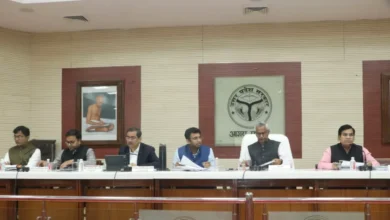 आगरा मंडल समीक्षा, सीएम डैशबोर्ड रैंकिंग, मण्डलायुक्त शैलेन्द्र कुमार सिंह, आगरा विकास कार्य, मथुरा विकास रिपोर्ट, फिरोजाबाद प्रशासन समीक्षा, ग्राम्य विकास योजनाएँ, आयुष्मान कार्ड निर्माण, पीएम सूर्यघर योजना, गौशाला निरीक्षण आगरा