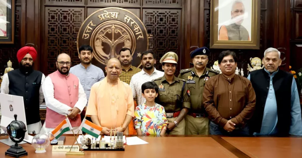 दीप्ति शर्मा, महिला वर्ल्ड कप विजेता, योगी आदित्यनाथ मुलाकात, योगेंद्र उपाध्याय, नारी शक्ति क्रिकेट, आगरा गर्व, वूमेन ऑफ द टूर्नामेंट, UP पुलिस DSP दीप्ति शर्मा, भारत की बेटियाँ, महिला क्रिकेट इतिहास