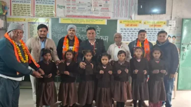 खेरागढ़ समाचार, आगरा शिक्षा समाचार, प्राथमिक विद्यालय कछपुरा सरेंडा, कैप वितरण कार्यक्रम, सर्दी में बच्चों की सुरक्षा, शिक्षक अभिभावक बैठक, ग्रामीण शिक्षा उत्तर प्रदेश, सामाजिक सहभागिता शिक्षा, निपुण असेसमेंट टेस्ट, विद्यालय समाचार हिंदी, शिक्षा के साथ संवेदना, सामुदायिक सेवा कार्यक्रम, बाल वाटिका समाचार, स्थानीय समाचार आगरा, education news hindi, school cap distribution news