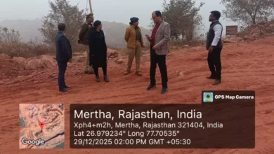 अवैध खनन आगरा, कुल्हाड़ा पहाड़ खेरागढ़, जिलाधिकारी अरविंद मल्लप्पा बंगारी, ड्रोन सर्वे खनन निगरानी, खनन विभाग कार्रवाई, आगरा प्रशासन समाचार, illegal mining action agra, kheragarh news, mining inspection hindi