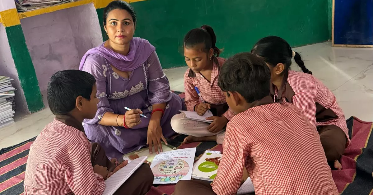 प्राथमिक विद्यालय विदरपुर, फतेहपुर सीकरी शिक्षा समाचार, आगरा शिक्षा खबर, सरकारी स्कूल की उपलब्धि, Wipro Earthian प्रोजेक्ट, पर्यावरण शिक्षा कार्यक्रम, सरकारी स्कूल बच्चे हवाई यात्रा, आगरा शिक्षा सफलता, परिषदीय विद्यालय उपलब्धि, CEE पर्यावरण मित्र कार्यक्रम, विप्रो फाउंडेशन शिक्षा, सरकारी स्कूल की सफलता कहानी, NMMS प्रेरणा, बच्चों की शैक्षिक उपलब्धि, आगरा ब्रेकिंग एजुकेशन न्यूज़