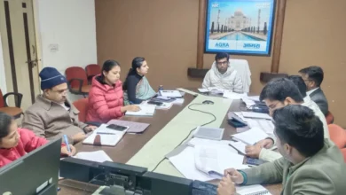 SIR अभियान आगरा, एसआईआर अभियान आगरा, विशेष प्रगाढ़ पुनरीक्षण 2026, ड्राफ्ट रोल पठन बूथ, मतदाता सूची दावे आपत्तियां, फॉर्म 6 नया मतदाता, अरविंद मल्लप्पा बंगारी निर्वाचन, voter list revision agra