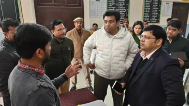 SIR, आगरा एसआईआर अभियान, विशेष प्रगाढ़ पुनरीक्षण आगरा, मतदाता सूची संशोधन 2026, जिलाधिकारी अरविंद मल्लप्पा बंगारी, आगरा मतदाता सत्यापन, एसआईआर नोटिस सुनवाई केंद्र, बीएलओ एईआरओ निर्देश, आगरा चुनाव समाचार, मतदाता पंजीकरण आगरा, वोटर लिस्ट अपडेट आगरा, आगरा निर्वाचन अधिकारी समाचार, तहसील सदर आगरा निरीक्षण, मतदाता सूची शुद्धिकरण, आगरा लेटेस्ट न्यूज हिंदी, हिंदी दैनिक समाचार