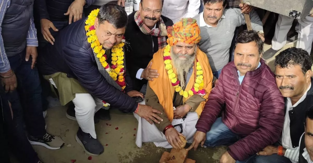 खेरागढ़ सड़क निर्माण, राजकुमार चाहर सांसद, भगवान सिंह कुशवाहा विधायक, आगरा विकास समाचार, सड़क चौड़ीकरण परियोजना, फतेहपुर सीकरी क्षेत्र विकास, bhoomi poojan road project, agra infrastructure news