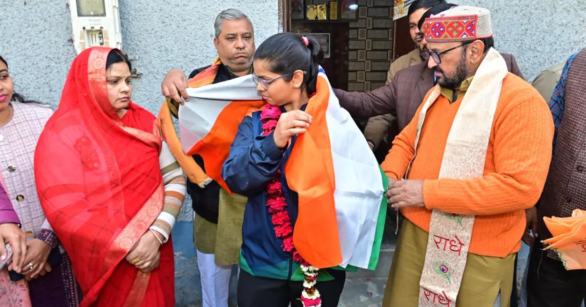 प्राची पचौरी, रोल बॉल वर्ल्ड कप 2025, आगरा की बेटी गोल्ड मेडल, महिला रोल बॉल चैंपियन, योगेंद्र उपाध्याय सम्मान, आगरा खेल समाचार, भारतीय महिला रोल बॉल टीम, दुबई रोल बॉल वर्ल्ड कप