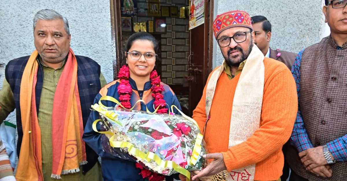 प्राची पचौरी, रोल बॉल वर्ल्ड कप 2025, आगरा की बेटी गोल्ड मेडल, महिला रोल बॉल चैंपियन, योगेंद्र उपाध्याय सम्मान, आगरा खेल समाचार, भारतीय महिला रोल बॉल टीम, दुबई रोल बॉल वर्ल्ड कप