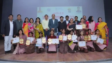 हमारा आंगन हमारे बच्चे कार्यक्रम आगरा, बाल उत्सव 2026 आगरा, आरबीएस महाविद्यालय शिक्षा कार्यक्रम, बालिका शिक्षा प्रतियोगिता आगरा, मेरे बदलाव की कहानी प्रतियोगिता, कॉमिक्स प्रतियोगिता स्कूल आगरा, बेसिक शिक्षा विभाग आगरा, छात्राओं को सम्मान कार्यक्रम, आंगनवाड़ी शिक्षक सम्मान समारोह, आगरा शिक्षा समाचार 2026