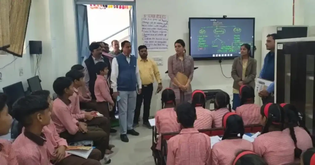 Agra Breaking News: कलवारी का पीएमश्री विद्यालय बना प्रदेश का मॉडल स्कूल, सीडीओ प्रतिभा सिंह ने किया निरीक्षण पीएमश्री विद्यालय कलवारी आगरा, मॉडल स्कूल आगरा 2026, सीडीओ प्रतिभा सिंह निरीक्षण, बिचपुरी कम्पोजिट विद्यालय, स्मार्ट क्लास सरकारी स्कूल, सोलर पैनल स्कूल आगरा, वर्षा जल संचयन विद्यालय, आईटीसी लैब शिक्षा विभाग, आगरा बेसिक शिक्षा समाचार, PM SHRI School Agra News