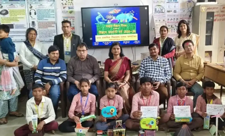 राष्ट्रीय विज्ञान दिवस खेरागढ़ 2026, भाकर कंपोजिट विद्यालय विज्ञान प्रदर्शनी, छात्र विज्ञान मॉडल प्रतियोगिता आगरा, खेरागढ़ स्कूल विज्ञान कार्यक्रम, अनिरुद्ध यादव डायट आगरा मार्गदर्शन, जितेंद्र कुमार गोंड बीएसए आगरा, विज्ञान जागरूकता कार्यक्रम यूपी, छात्र वैज्ञानिक प्रतिभा आगरा, school science exhibition Agra news, government school science fair Uttar Pradesh